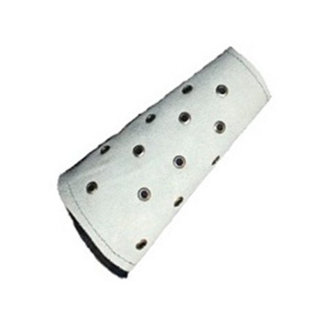ANTEBRACERA DE CARNAZA OJILLOS METALICOS